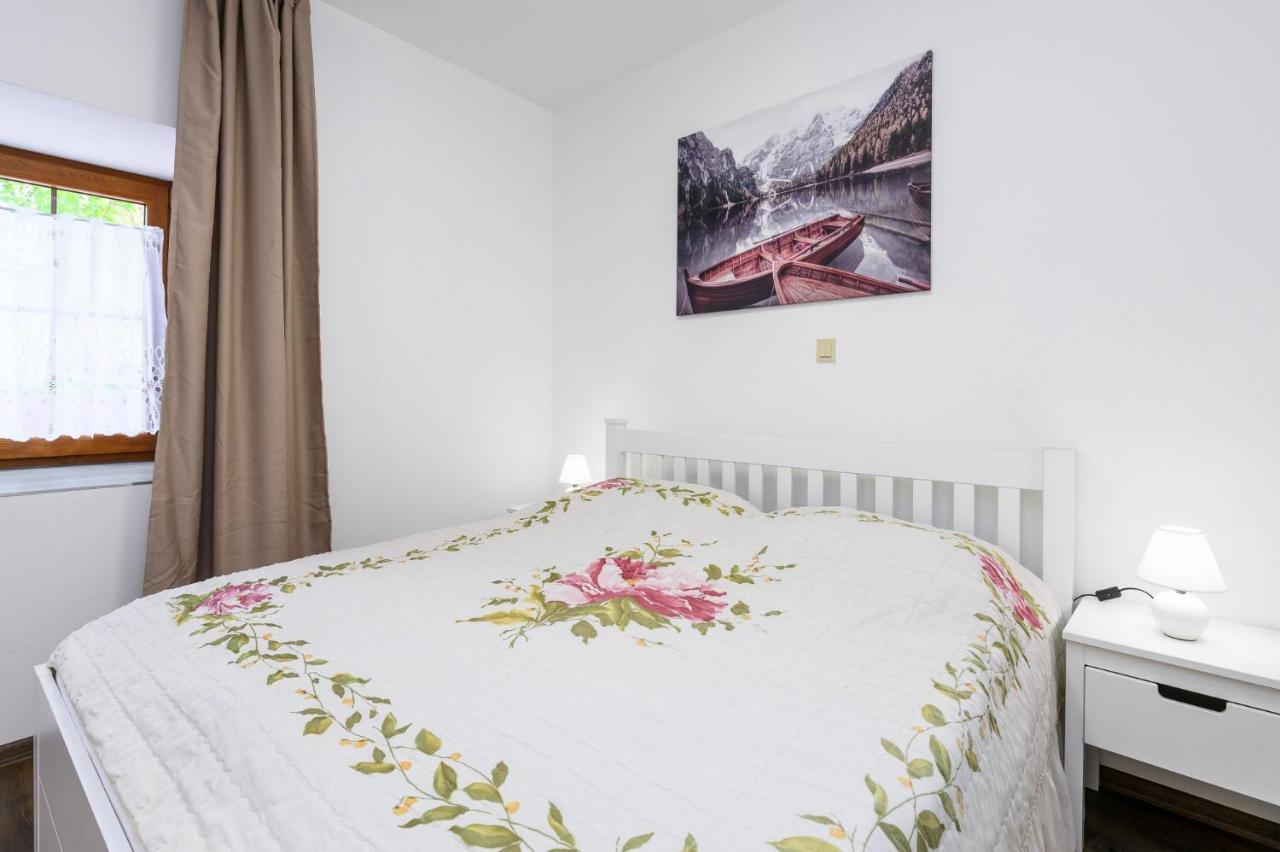 Apartmany Zavetri Losina Ngoại thất bức ảnh