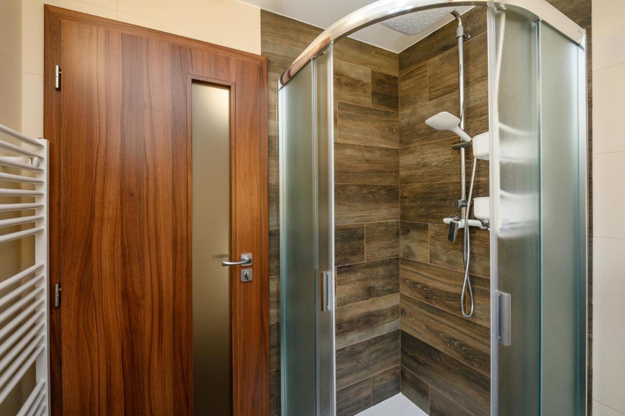 Apartmany Zavetri Losina Ngoại thất bức ảnh