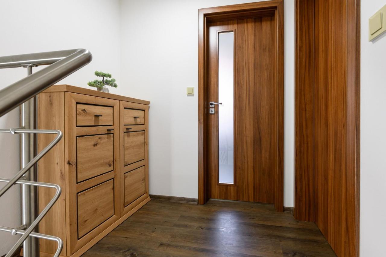 Apartmany Zavetri Losina Ngoại thất bức ảnh