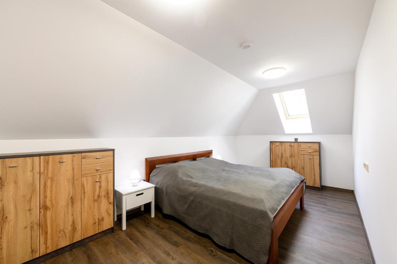 Apartmany Zavetri Losina Ngoại thất bức ảnh