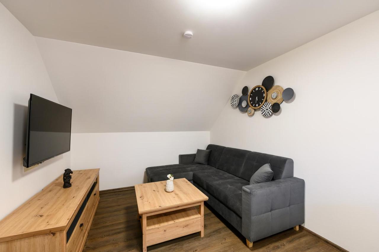 Apartmany Zavetri Losina Ngoại thất bức ảnh