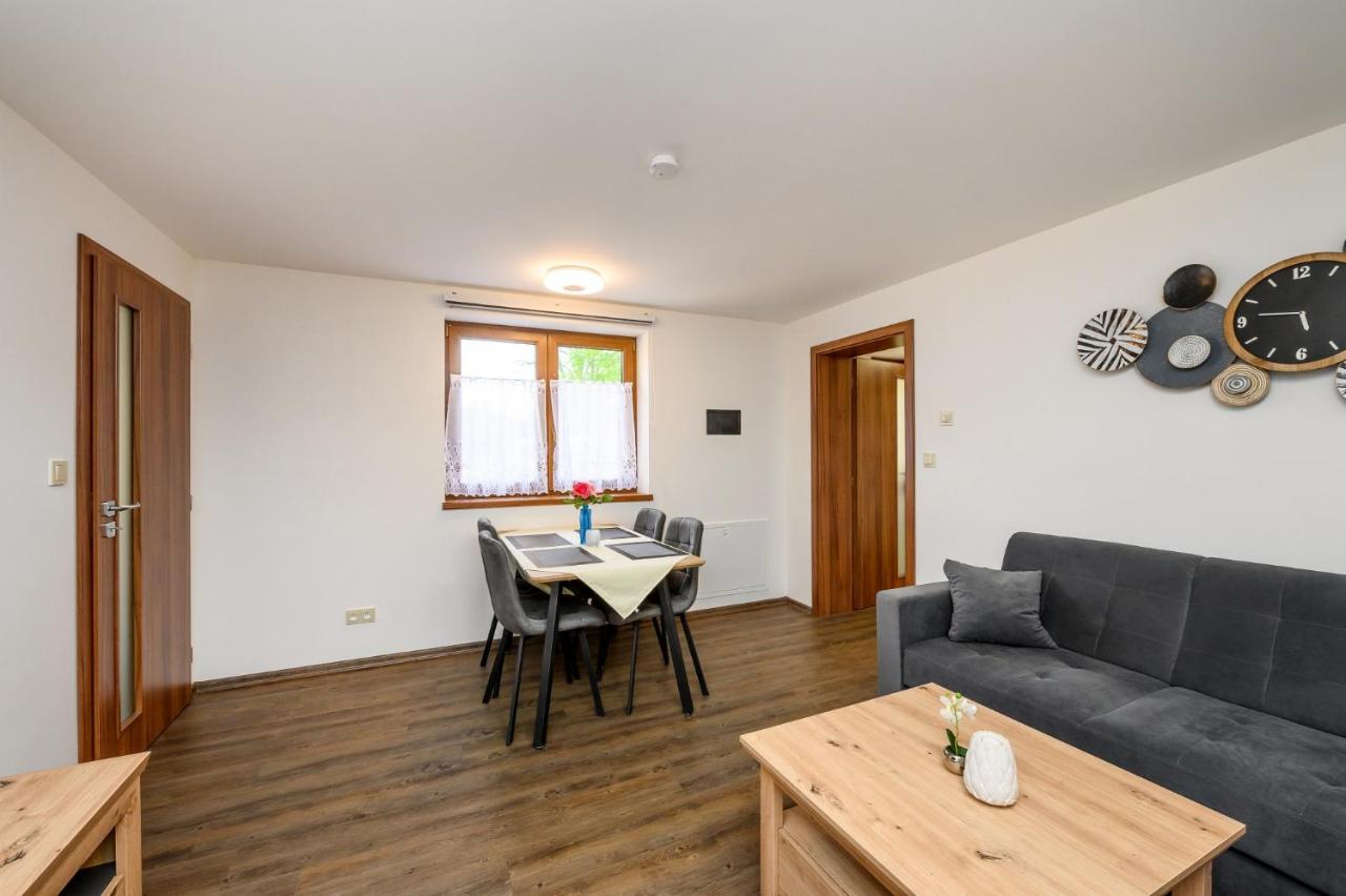 Apartmany Zavetri Losina Ngoại thất bức ảnh