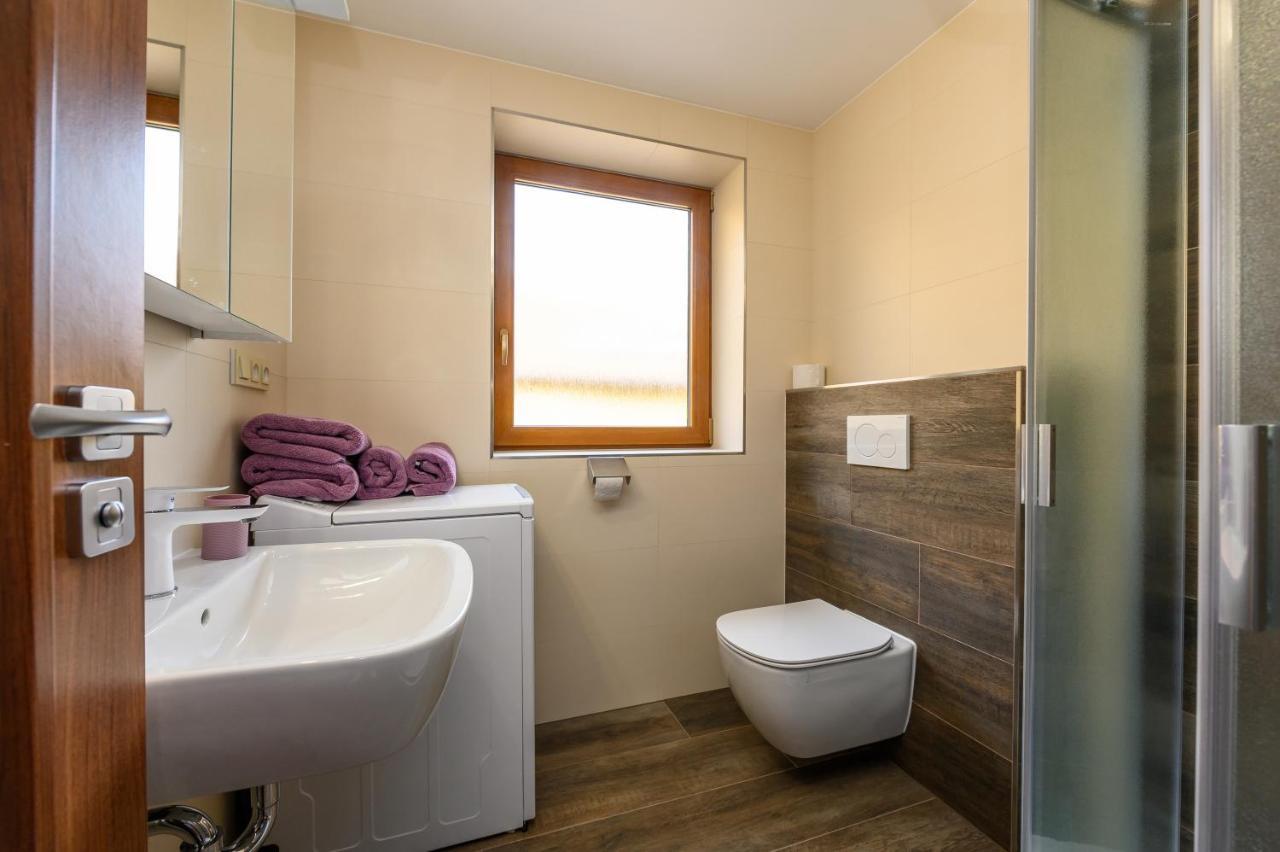 Apartmany Zavetri Losina Ngoại thất bức ảnh