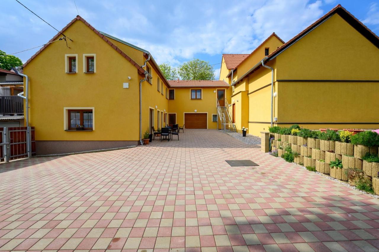 Apartmany Zavetri Losina Ngoại thất bức ảnh